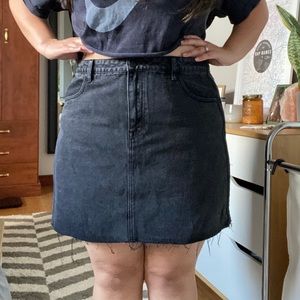 cute zipper black denim skirt
